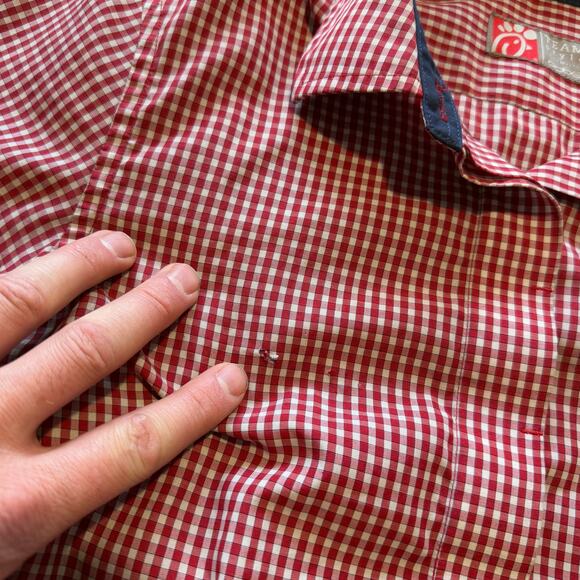 Women's Chick-Fil-A Red Plaid Button Up Uniform Work Long Sleeve Shirt Sz Small - Picture 5 of 6